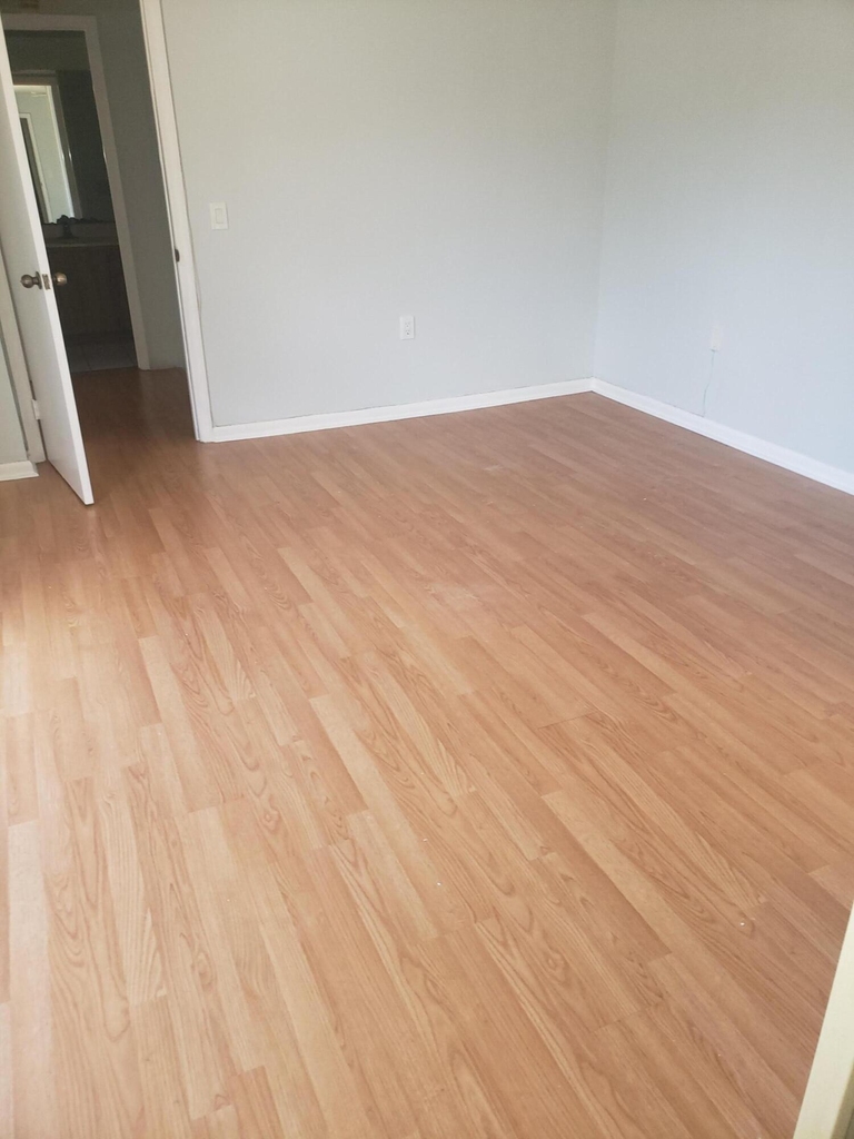3209 32nd Way - Photo 7