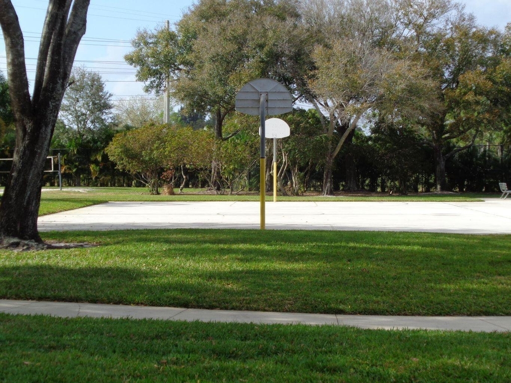 3209 32nd Way - Photo 13