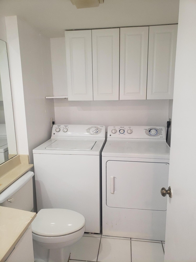 3209 32nd Way - Photo 5