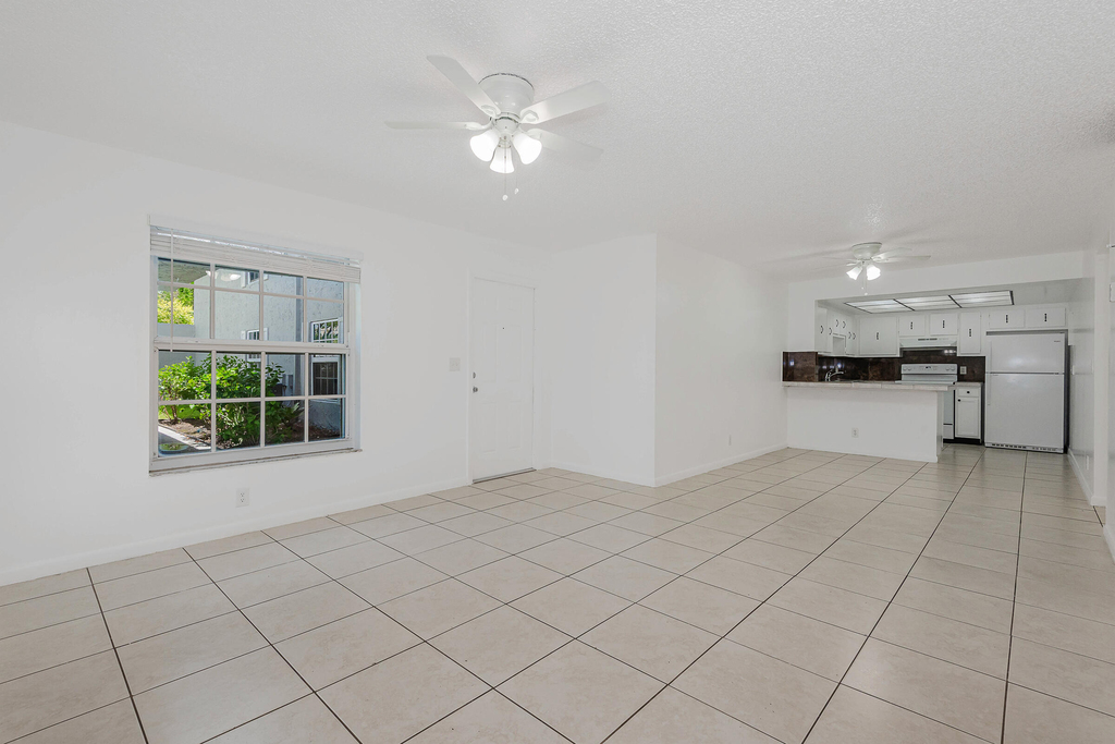 8830 W Sample Road - Photo 19