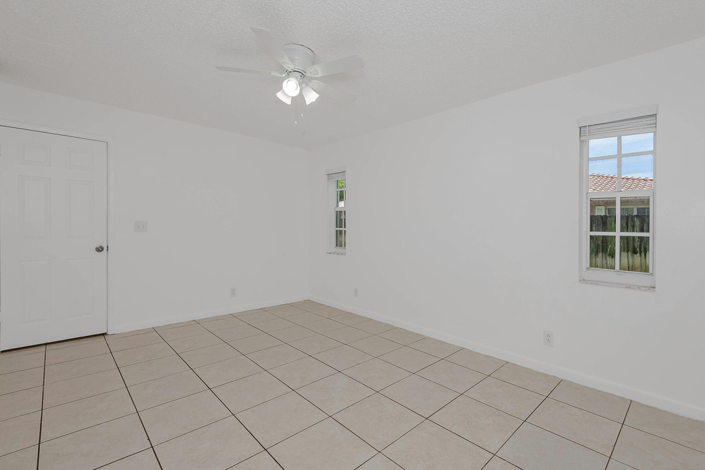 8830 W Sample Road - Photo 14