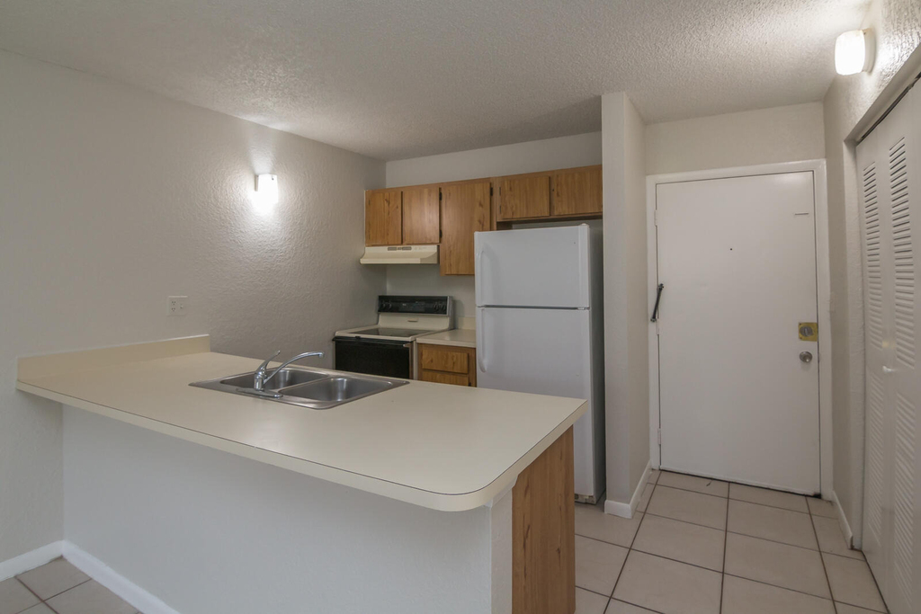 2771 Riverside Drive - Photo 1