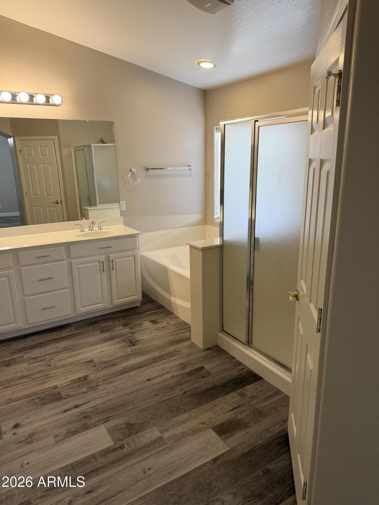 3561 E Fairview Street - Photo 11