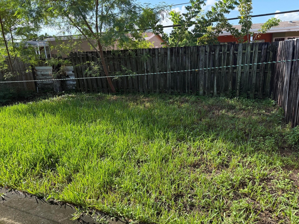 7824 Pembroke Road - Photo 10