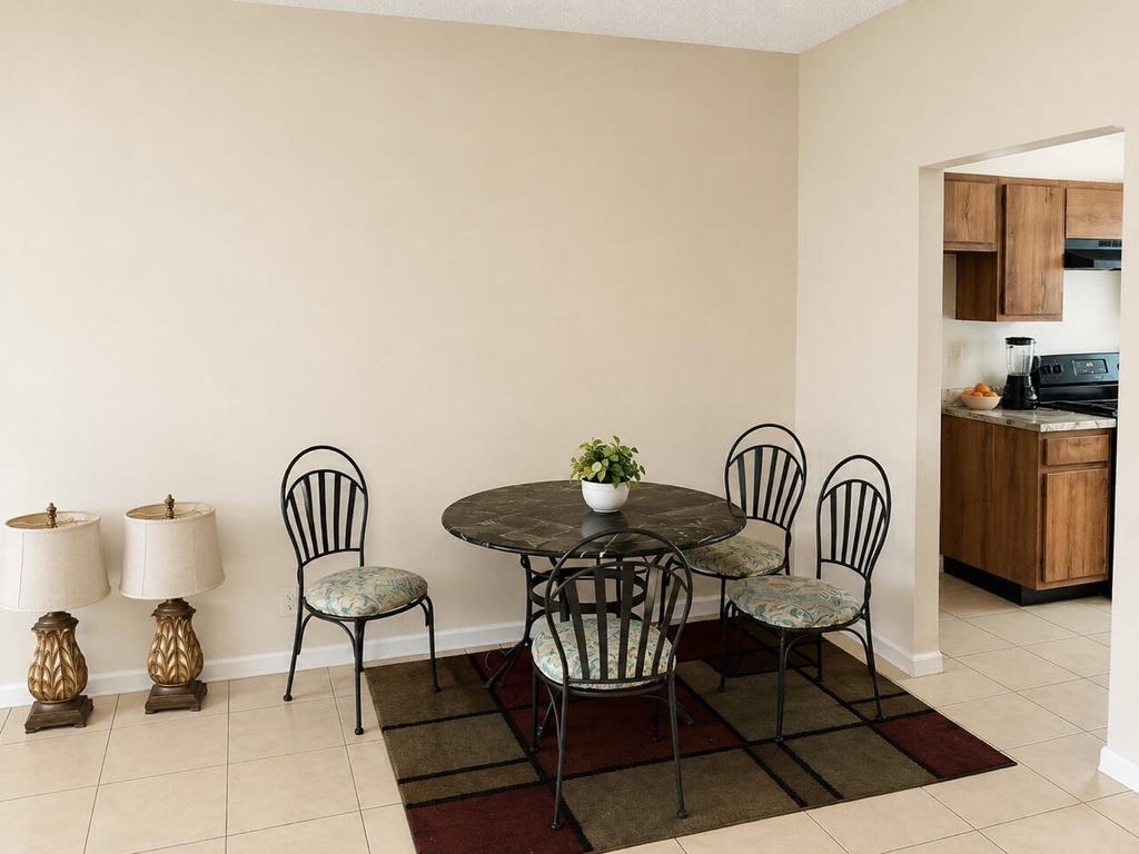 7824 Pembroke Road - Photo 3
