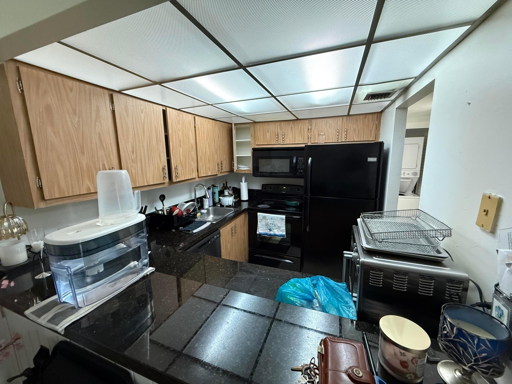 5981 Washington Street - Photo 3