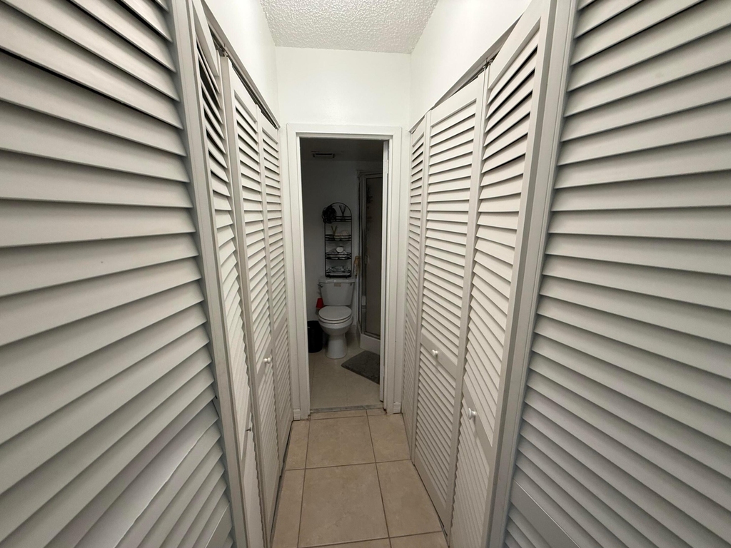 5981 Washington Street - Photo 7