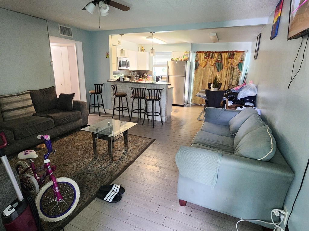 214 Sw 1st Street - Photo 4