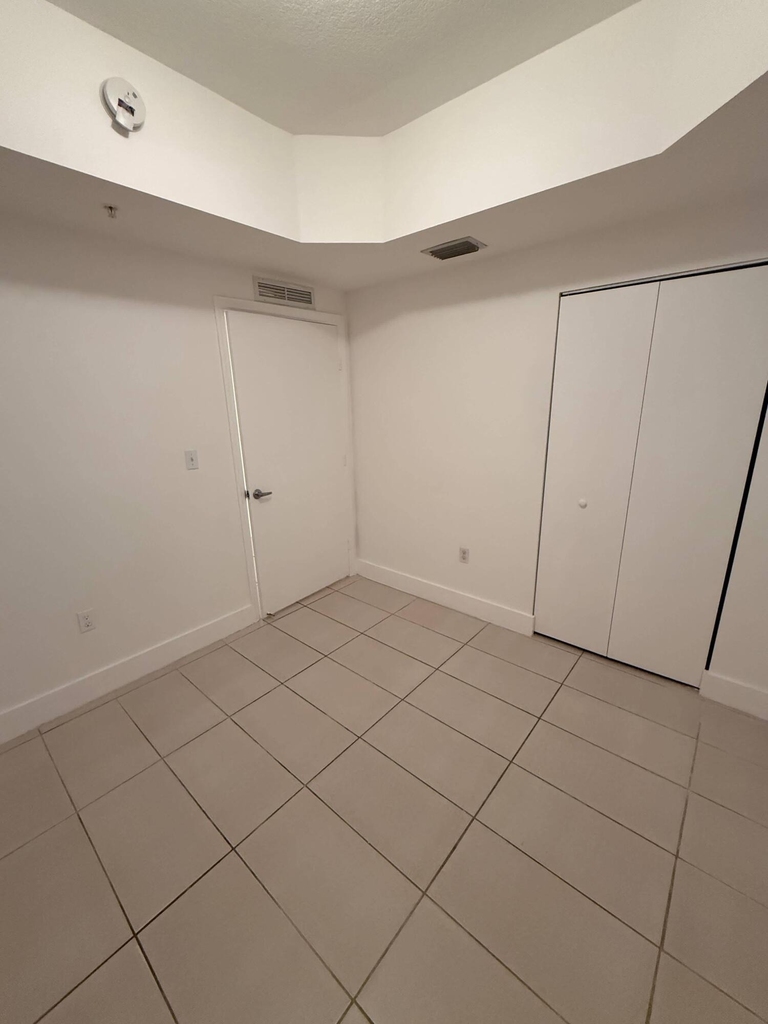 750 Sw 2nd Street - Photo 10