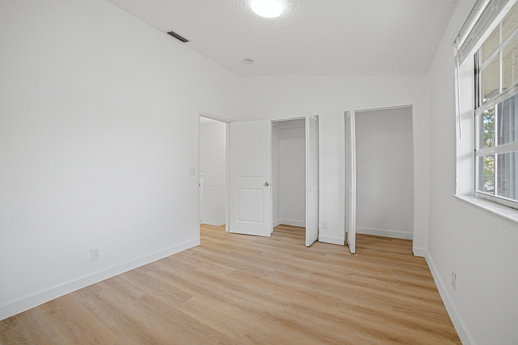 8207 Fairway Road - Photo 22