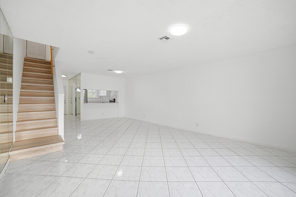 8207 Fairway Road - Photo 13