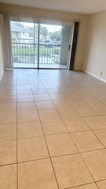 1520 Se Royal Green Circle - Photo 12