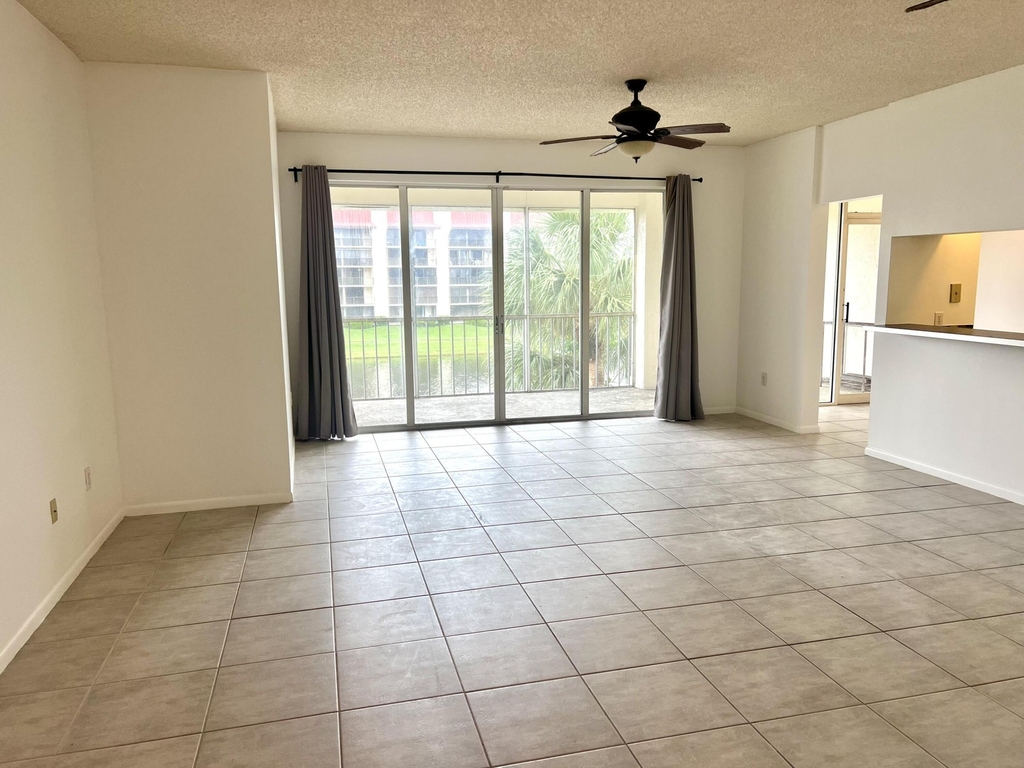 108 Half Moon Circle - Photo 4