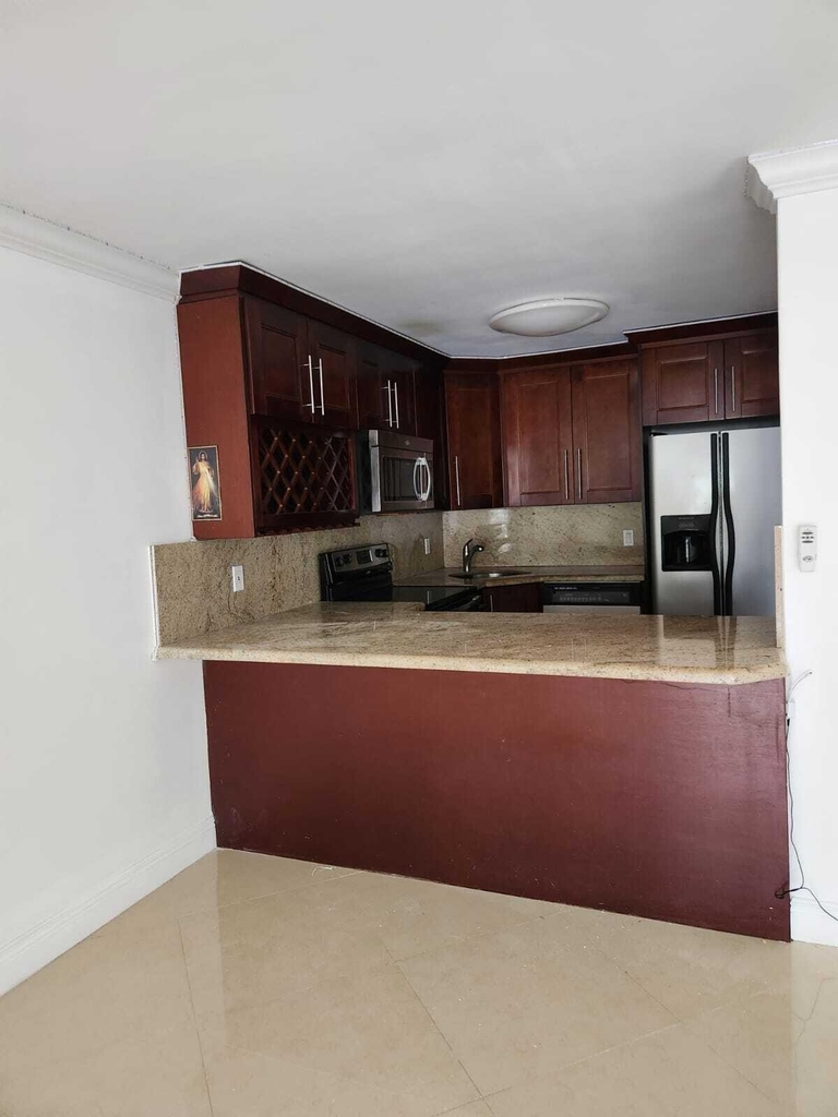 9355 Sw 8th Street - Photo 10