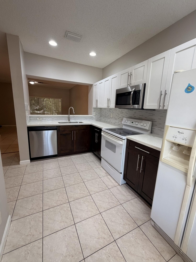 5145 Palmbrooke Circle - Photo 4
