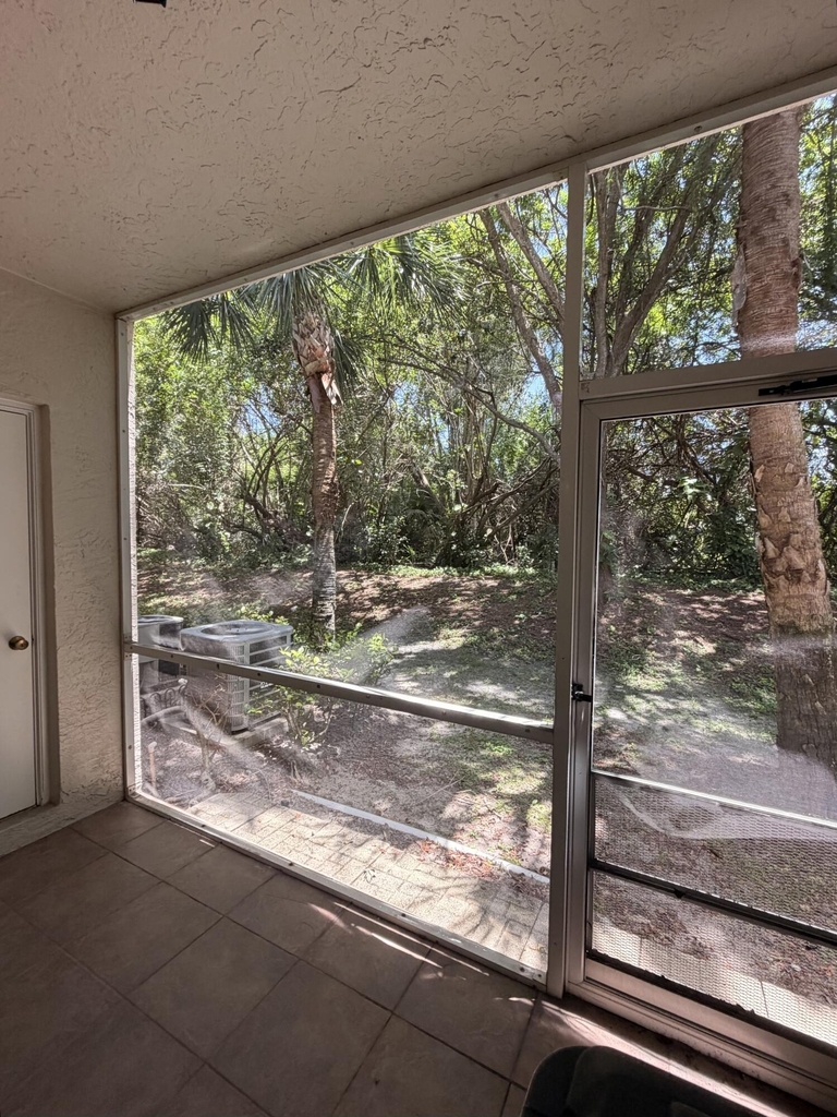 5145 Palmbrooke Circle - Photo 14