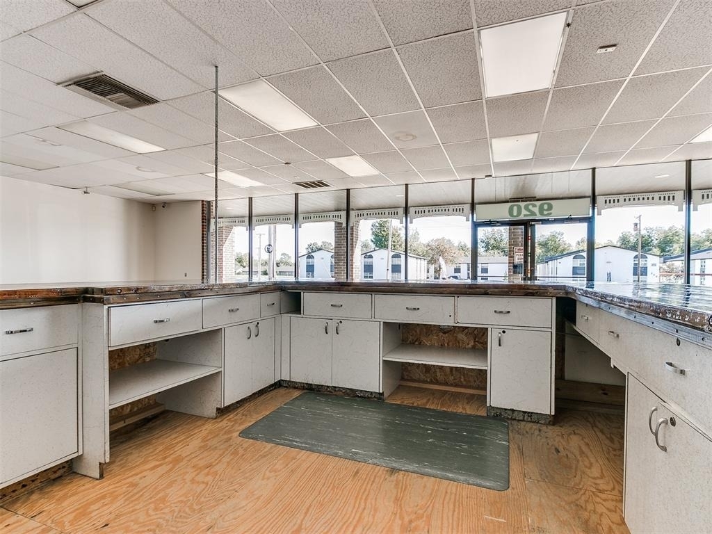 920 Sw 24th Avenue - Photo 36