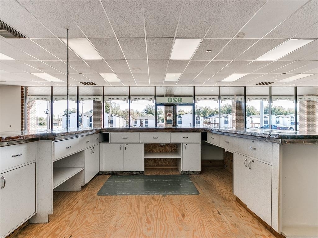 920 Sw 24th Avenue - Photo 35