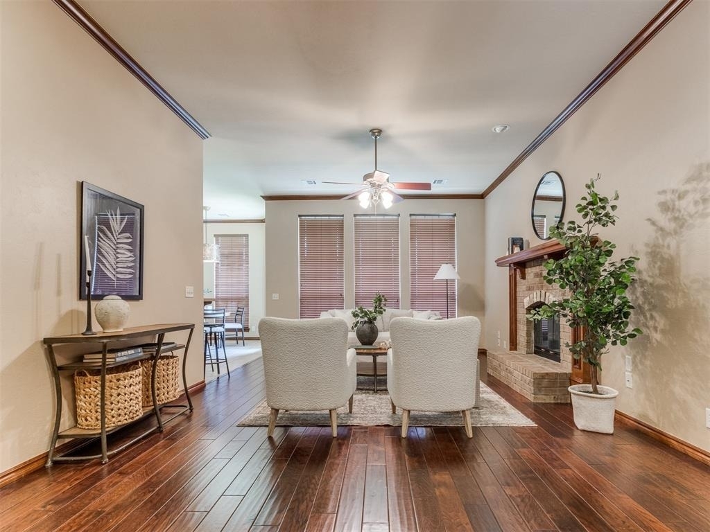 16616 Hardwood Place - Photo 5