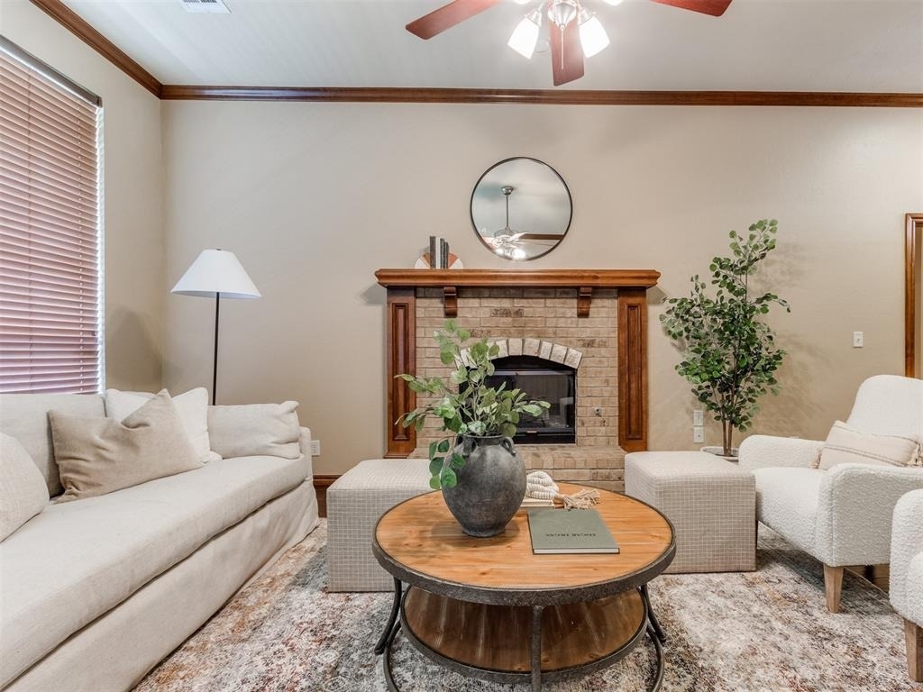 16616 Hardwood Place - Photo 7