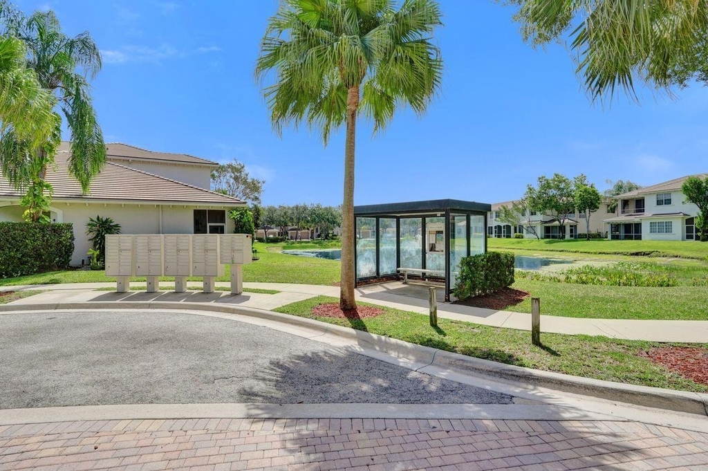 6379 Bella Circle W - Photo 67