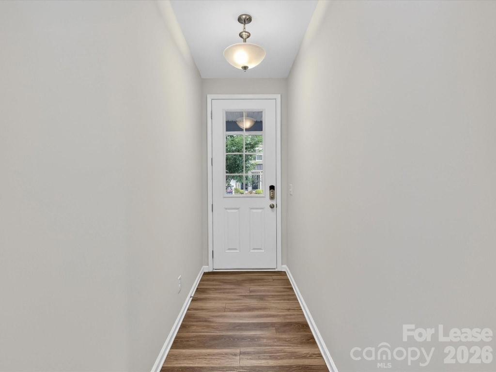 420 Burr Street - Photo 5
