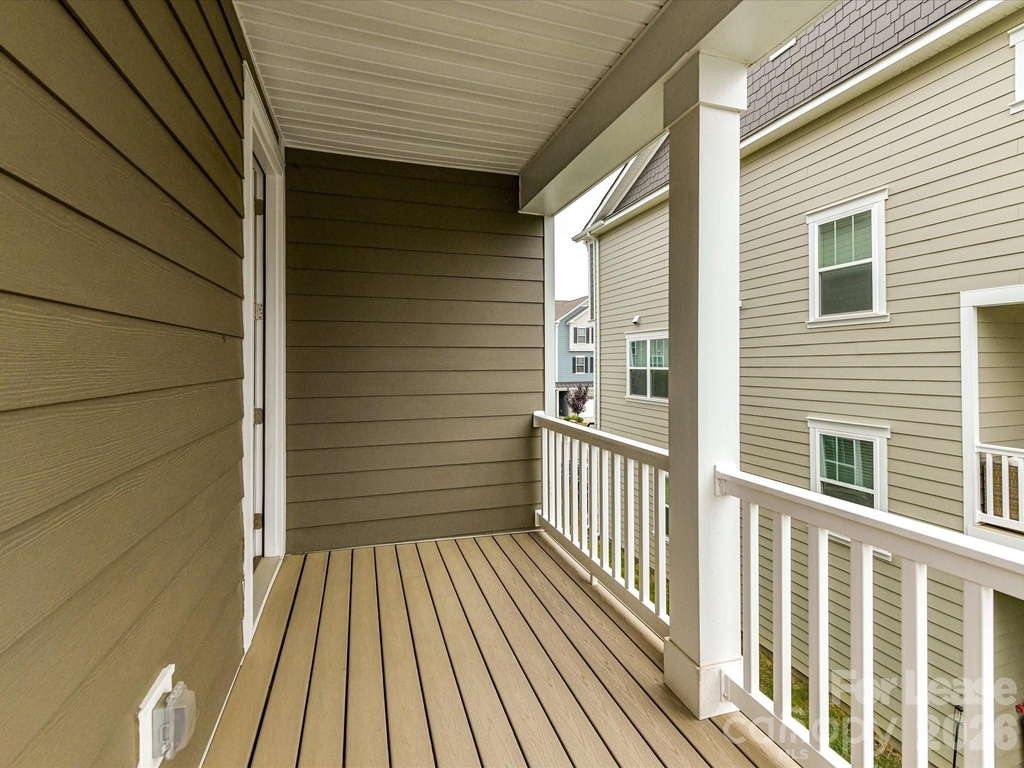420 Burr Street - Photo 30