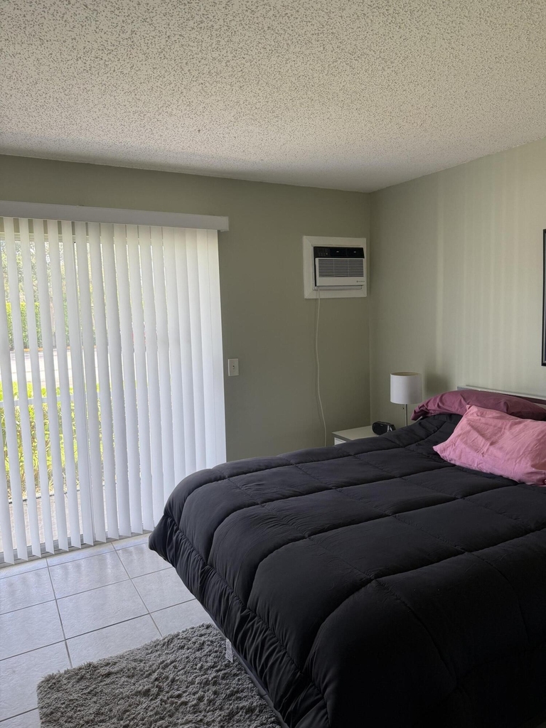 469 Mansfield L - Photo 4