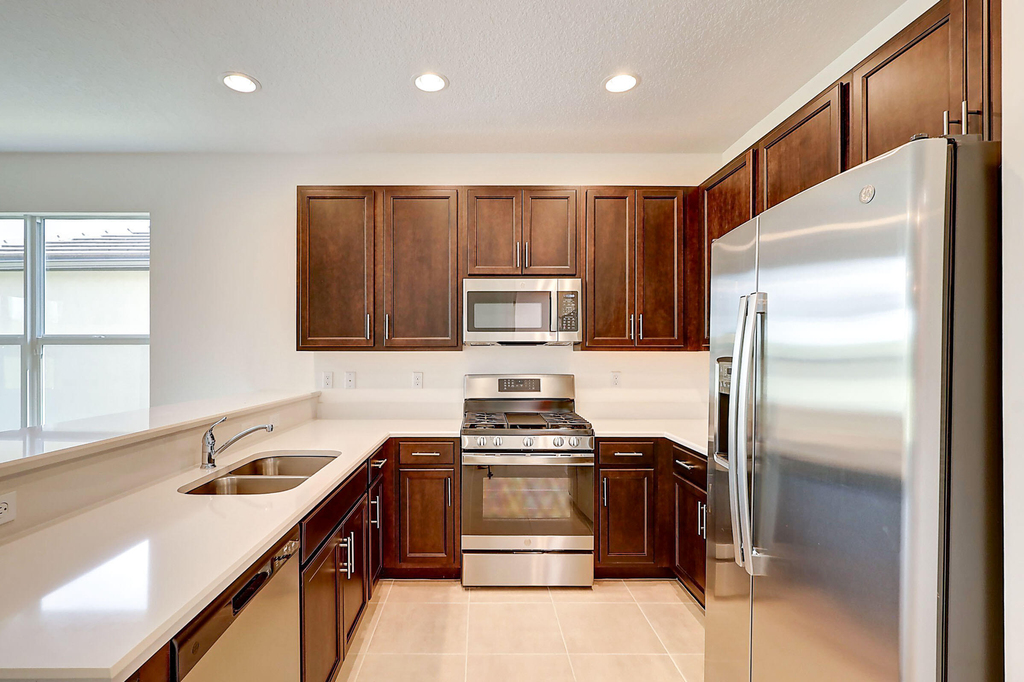13549 Sw Oceanus Boulevard - Photo 19