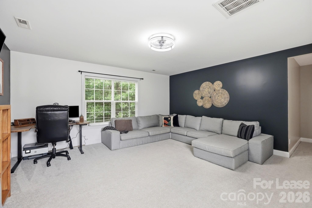 8636 Sagekirk Court - Photo 33