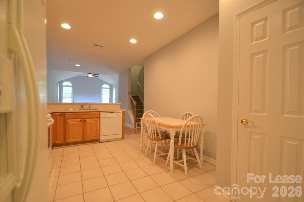8035 Sultana Circle - Photo 10