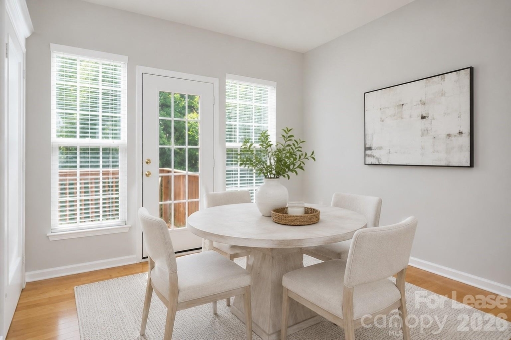 5537 Werburgh Street - Photo 12