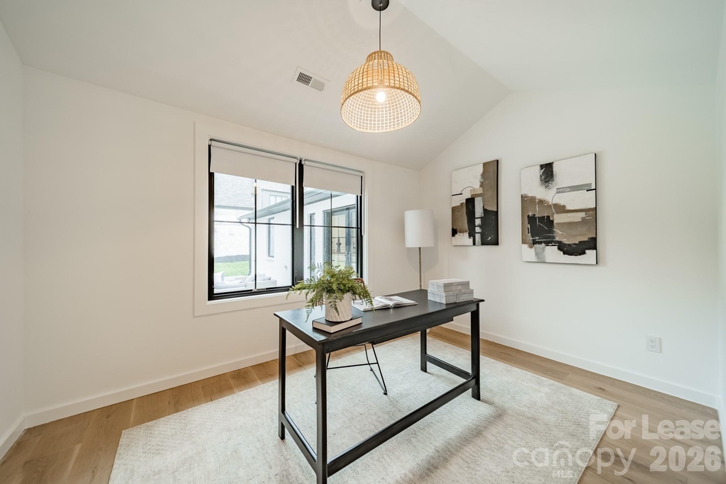 2528 Providence Road - Photo 32