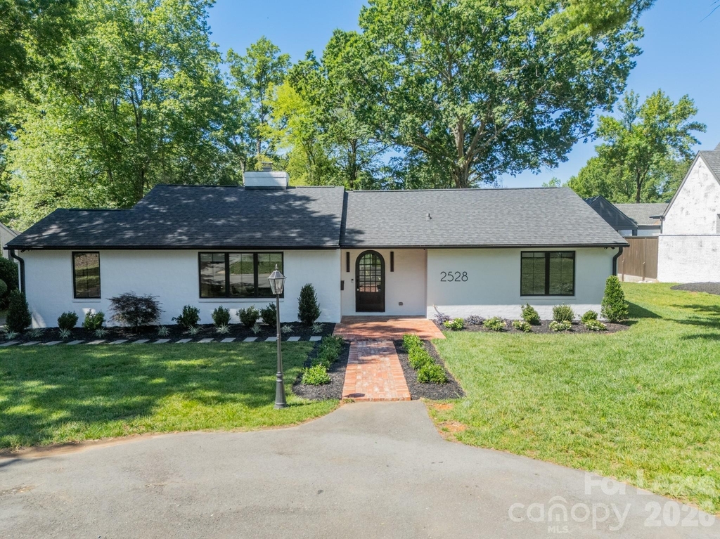 2528 Providence Road - Photo 0