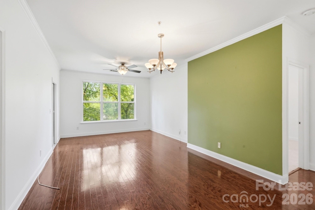 1000 E Woodlawn Road - Photo 24