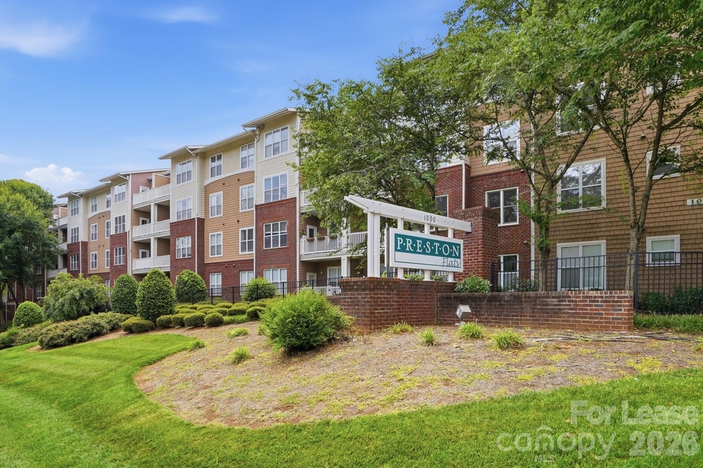1000 E Woodlawn Road - Photo 1