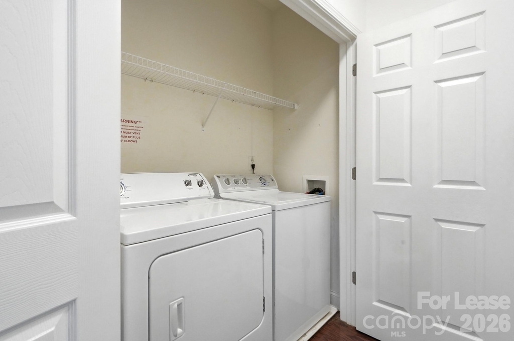1000 E Woodlawn Road - Photo 38