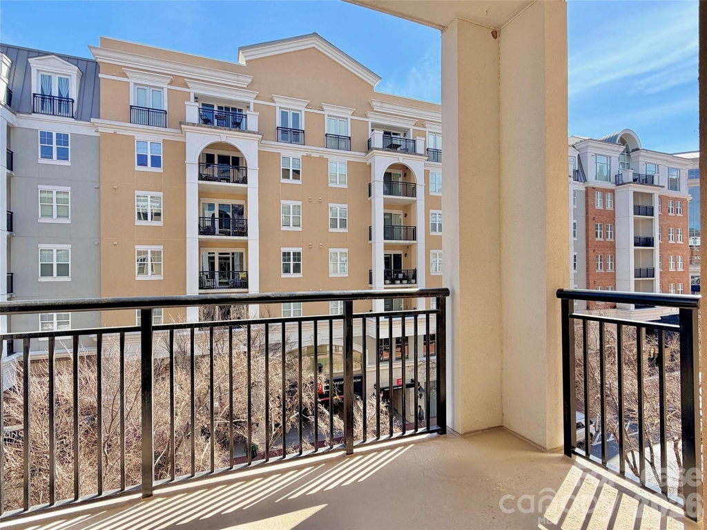 4620 Piedmont Row Drive - Photo 24