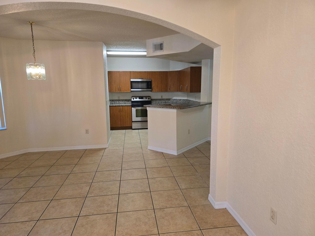 146 Sw Peacock Boulevard - Photo 9