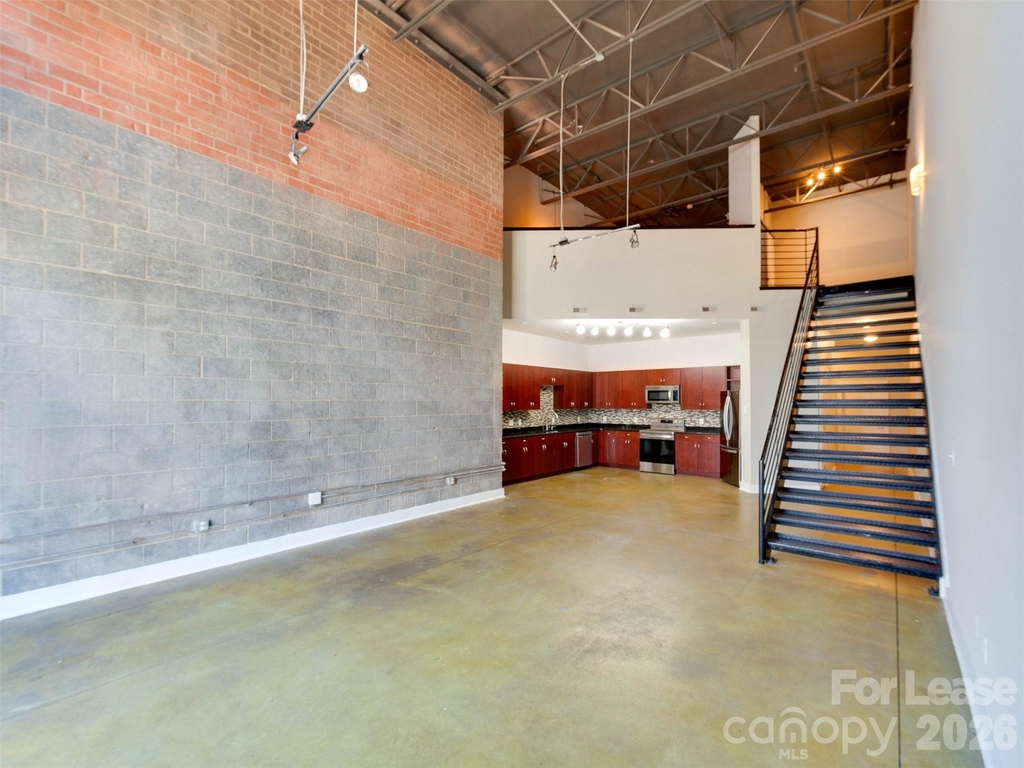 927 Westmere Avenue - Photo 2