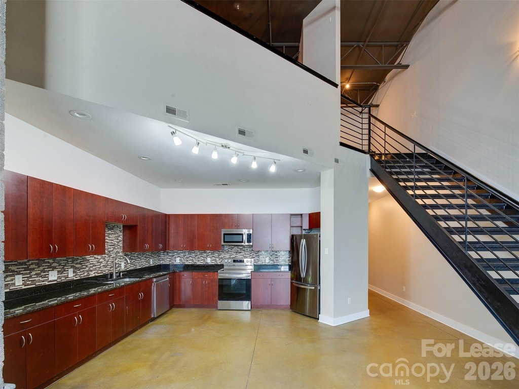 927 Westmere Avenue - Photo 7