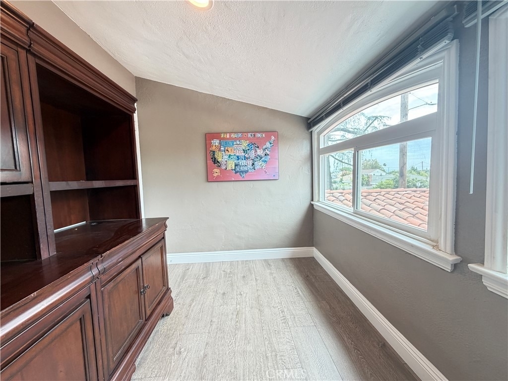 5703 Golden West - Photo 19