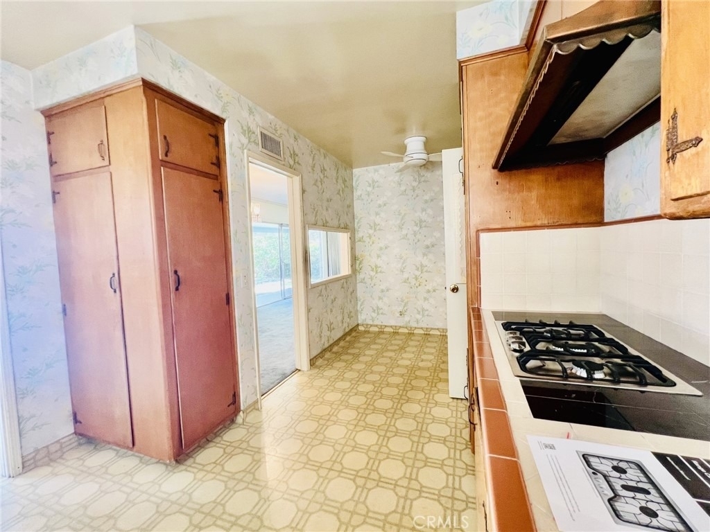 2408 S 8th Avenue - Photo 7
