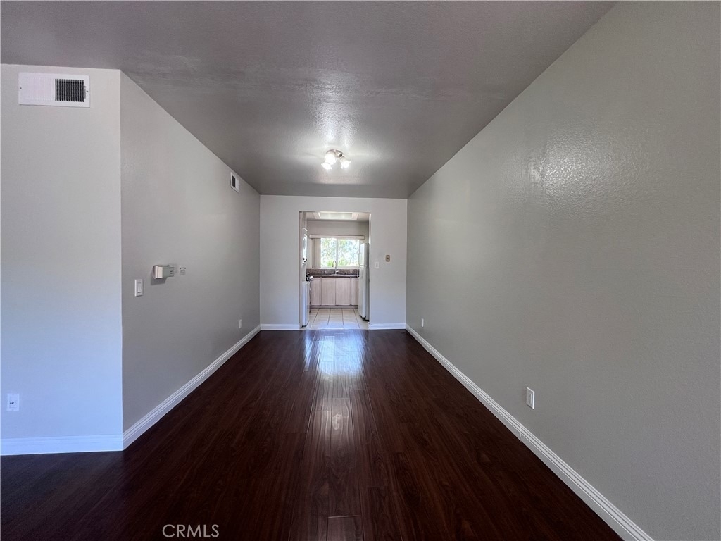 800 Grand - Photo 4