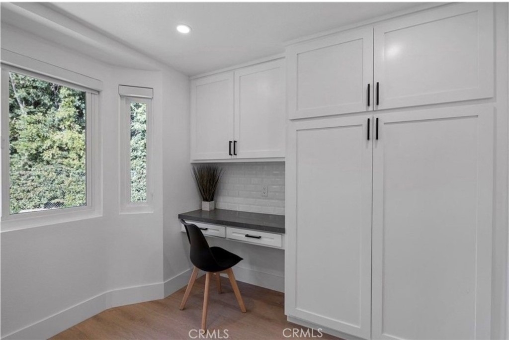 4240 Kingfisher Road - Photo 7