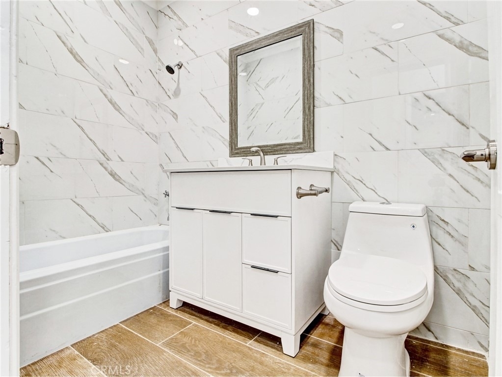 10563 Lindbrook Drive - Photo 40