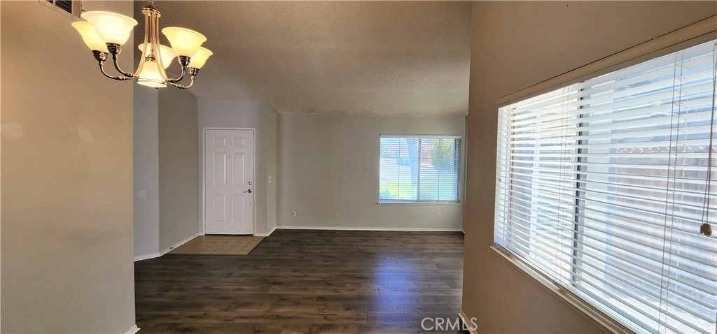 3219 W Avenue J4 - Photo 5