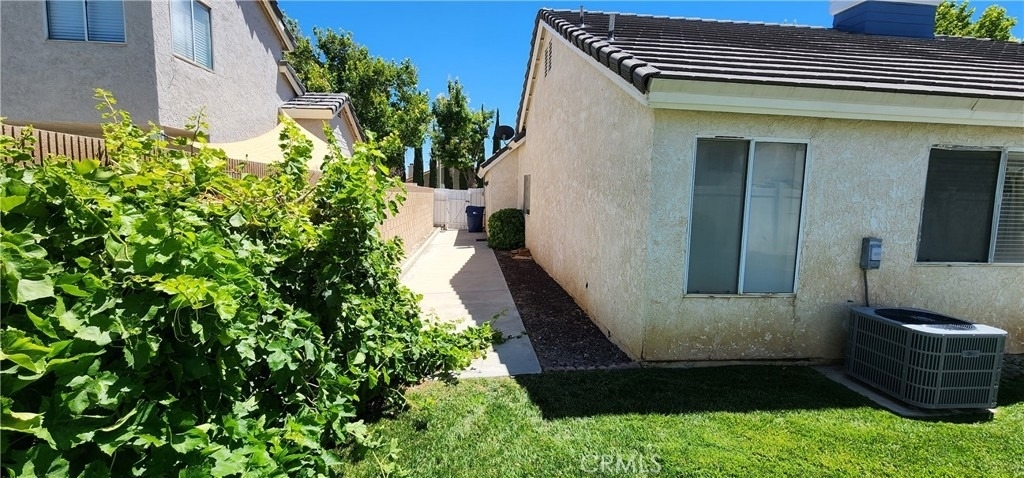 3219 W Avenue J4 - Photo 24