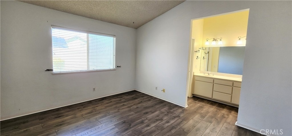3219 W Avenue J4 - Photo 10