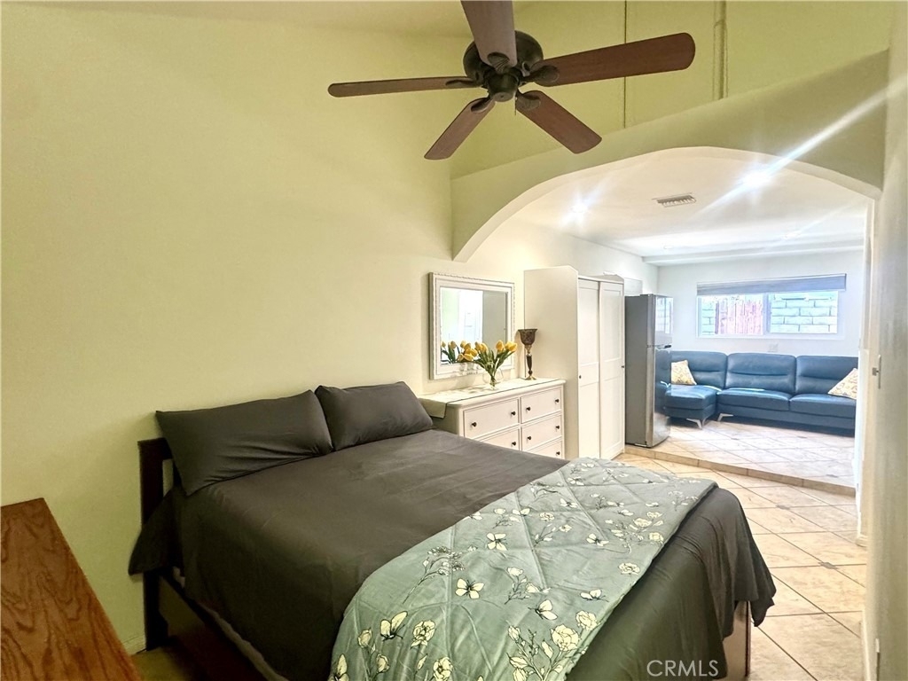 3000 Fairbanks Avenue - Photo 2